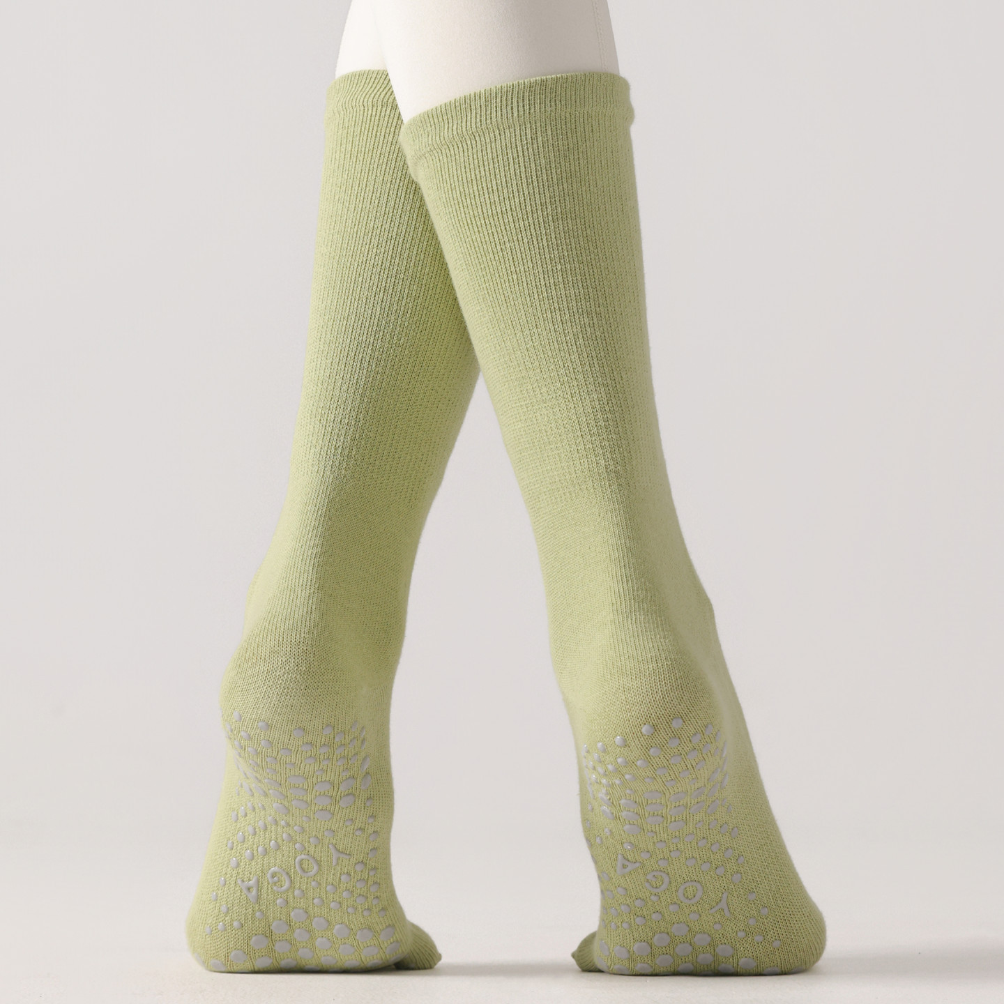 1 ペア女性ヨガソックスキャンディーカラー綿シリコーンノンス - Toe Sock Split のレビューと価格
